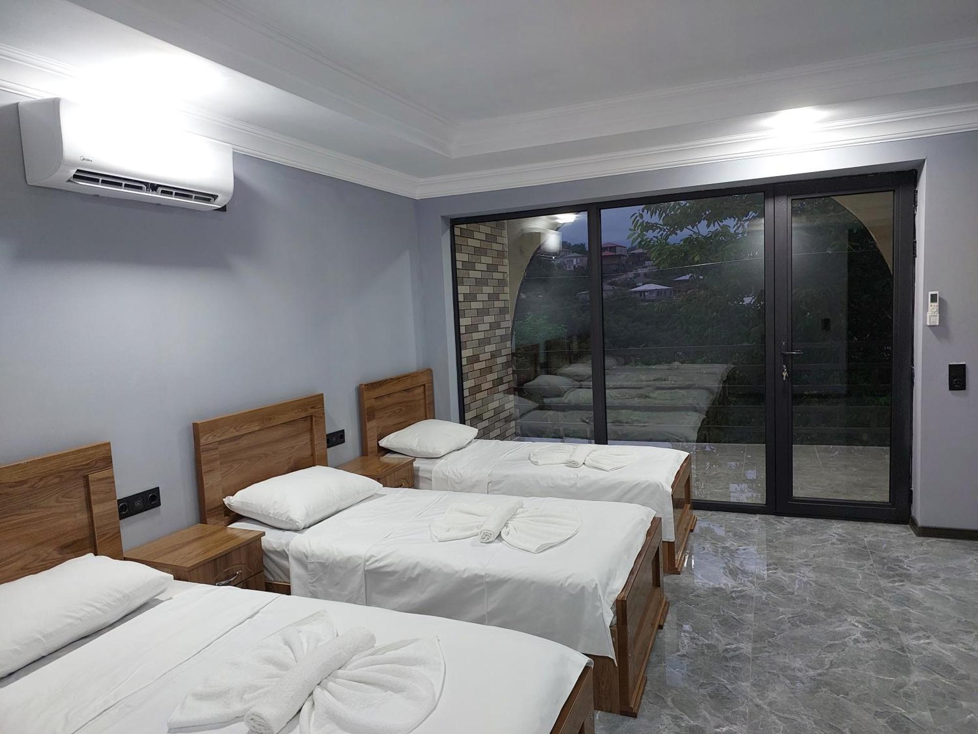 Apartment Beso Kutaisi Exterior photo