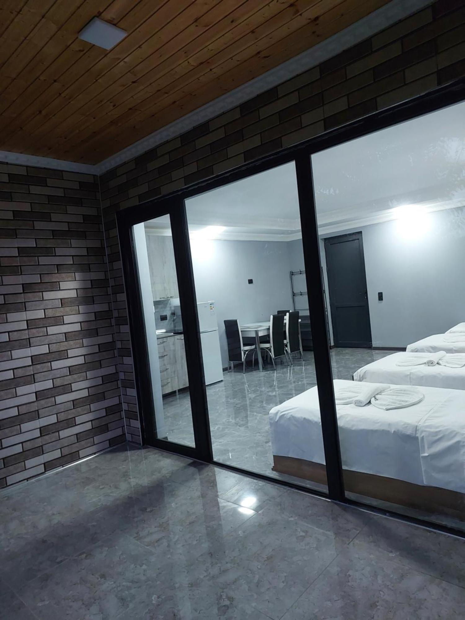 Apartment Beso Kutaisi Exterior photo